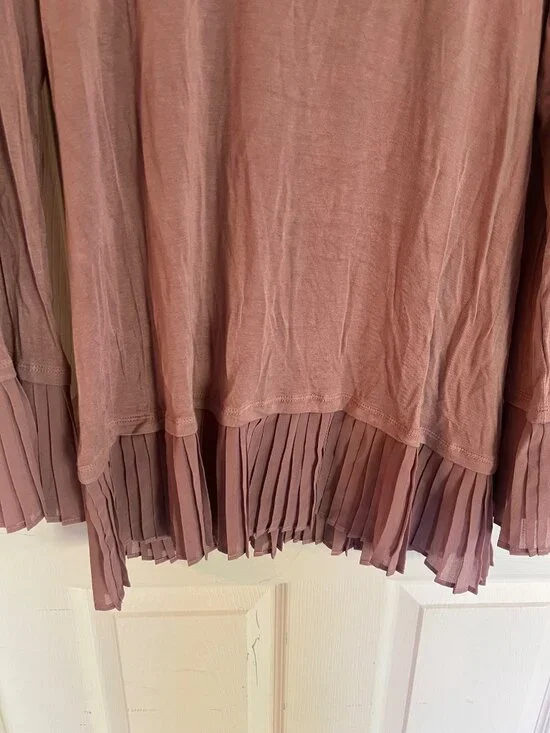 LOGO Lori Goldstein Tunic Mauve Logo Long sleeve Pleated Hem Top Knit Shirt M - Picture 3 of 8